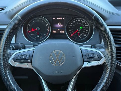 Used 2021 Volkswagen Atlas SE w/ Panoramic Sunroof Package FWD image 18