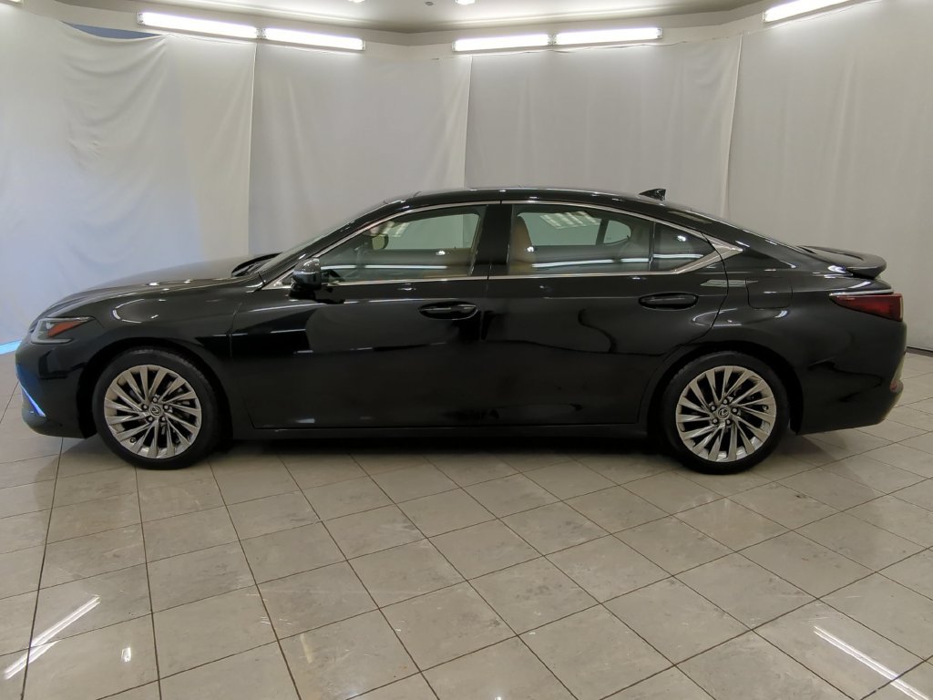 Used 2023 Lexus ES 350 Ultra Luxury w/ Accessory Package (Z2) FWD image 5