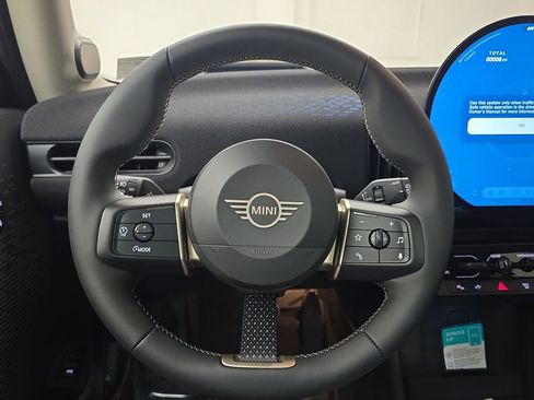 New 2026 MINI Cooper 2-Door Hardtop image 15