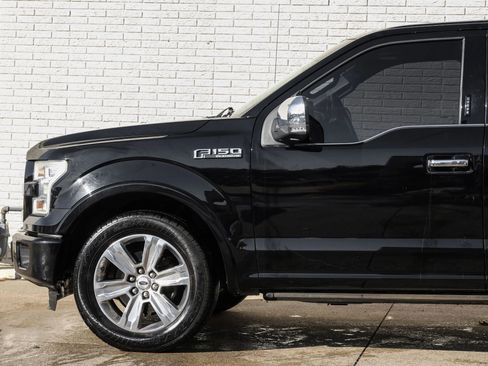 Used 2016 Ford F150 Platinum w/ Equipment Group 701A Luxury image 12