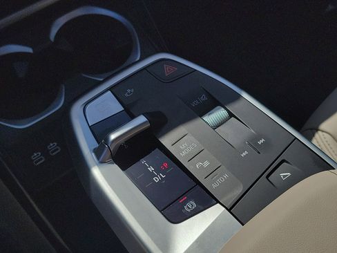 Used 2025 BMW X1 xDrive28i w/ Convenience Package image 28