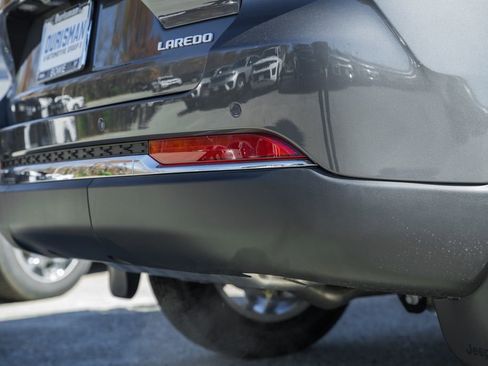 New 2025 Jeep Grand Cherokee Laredo X image 9