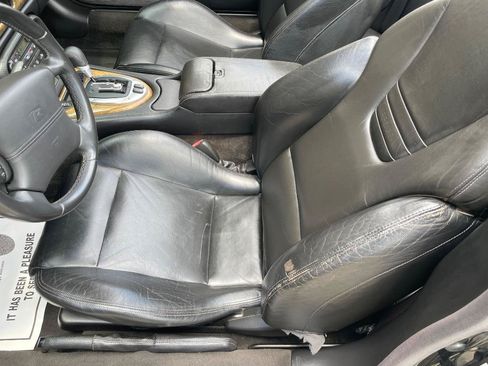 Used 2002 Jaguar XK8 Convertible RWD image 14