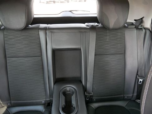 Used 2015 Buick Encore Convenience AWD/4WD image 13