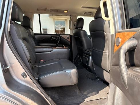 Used 2021 Nissan Armada SL w/ Captain's Chairs Package AWD/4WD image 11