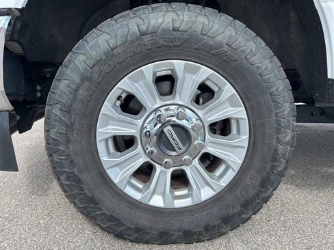 Used 2022 Ford F250 XLT AWD/4WD image 22