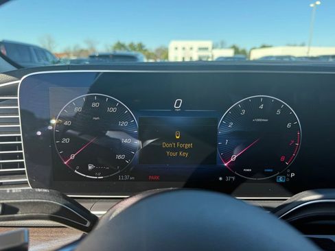 Used 2025 Mercedes-Benz GLE 350 4MATIC image 24