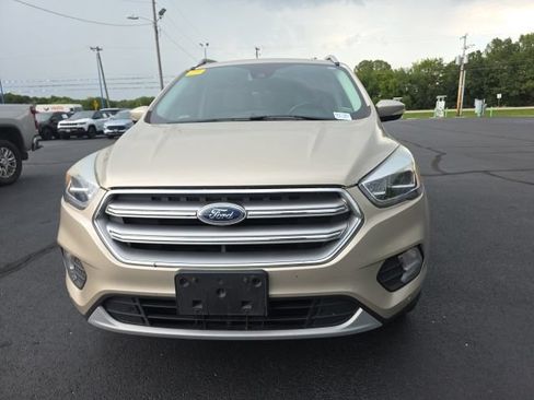 Used 2017 Ford Escape Titanium w/ Equipment Group 301A AWD/4WD image 2