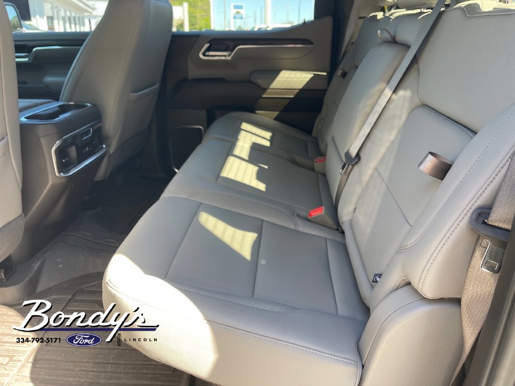 Used 2024 GMC Sierra 1500 SLT w/ SLT Premium Plus Package AWD/4WD image 11