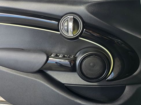 Used 2024 MINI Cooper S image 12