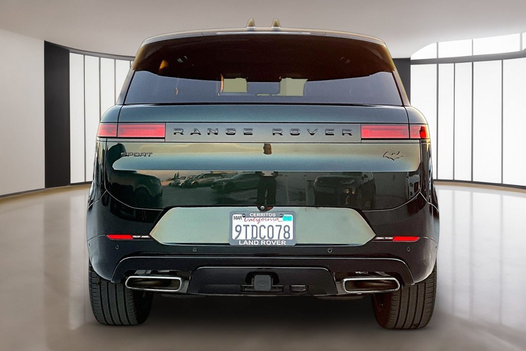 Certified 2025 Land Rover Range Rover Sport Dynamic SE AWD/4WD image 5