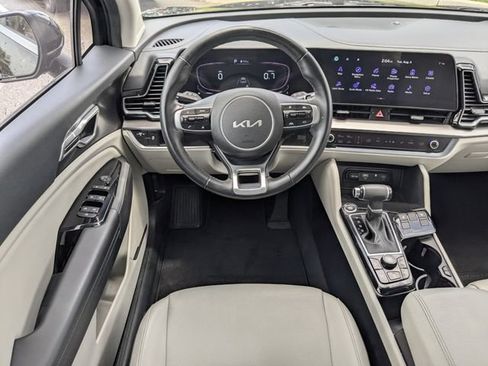 Certified 2024 Kia Sportage EX FWD image 20