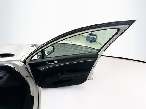 Used 2025 Kia K5 LXS image 30