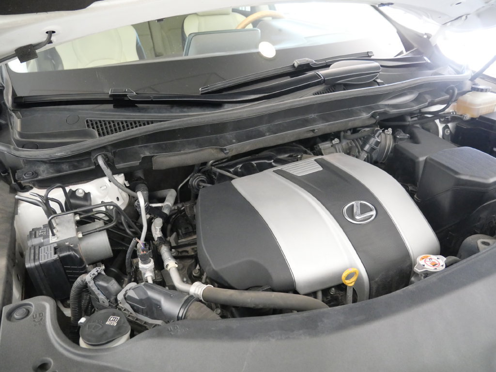 Used 2018 Lexus RX 350L AWD w/ Premium Package image 11