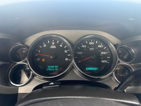 Used 2007 Chevrolet Silverado 1500 LT w/ 1LT Convenience Package AWD/4WD image 15