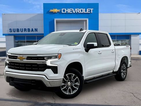 Used 2025 Chevrolet Silverado 1500 LT AWD/4WD image 1