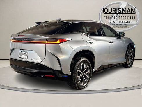 Certified 2023 Lexus RZ 450e Premium w/ Technology Package image 7