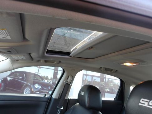 Used 2007 Chevrolet Impala SS FWD image 13