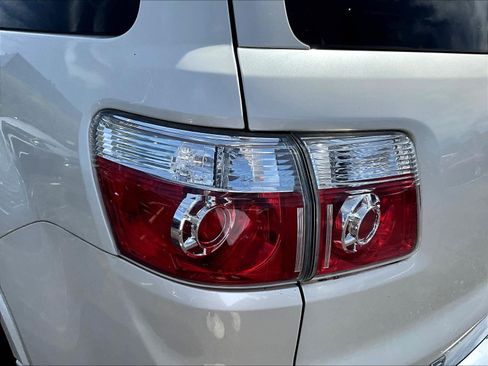 Used 2012 GMC Acadia Denali AWD/4WD image 23