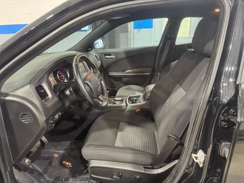 Used 2023 Dodge Charger SXT w/ Cold Weather Package image 25