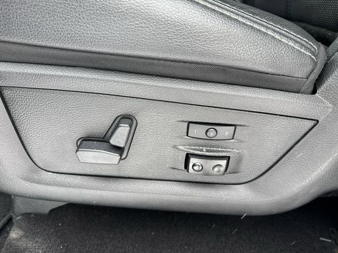 Used 2018 RAM 2500 Laramie AWD/4WD image 10