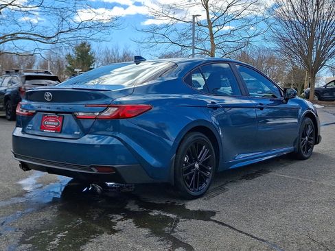 Certified 2025 Toyota Camry SE w/ Convenience Package image 5