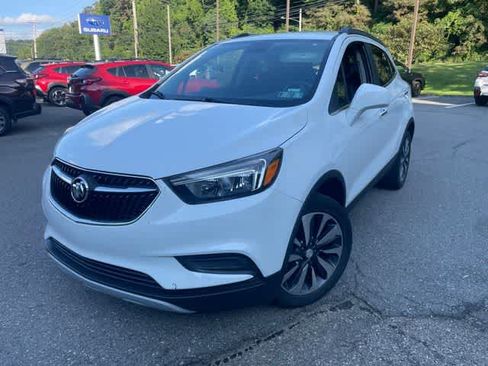 Used 2021 Buick Encore Preferred AWD/4WD image 1
