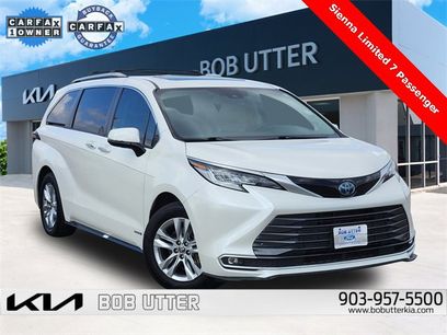 Used 2021 Toyota Sienna Limited