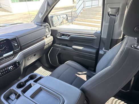 Certified 2022 GMC Sierra 1500 Elevation w/ X31 Off-Road Package AWD/4WD image 11