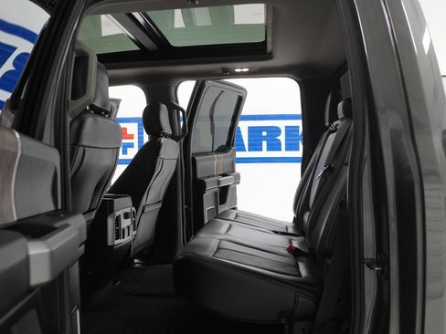 Used 2019 Ford F150 Lariat RWD image 24