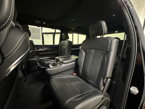 Used 2024 Jeep Grand Wagoneer Series II w/ Quick Order Packagew 28T AWD/4WD image 14