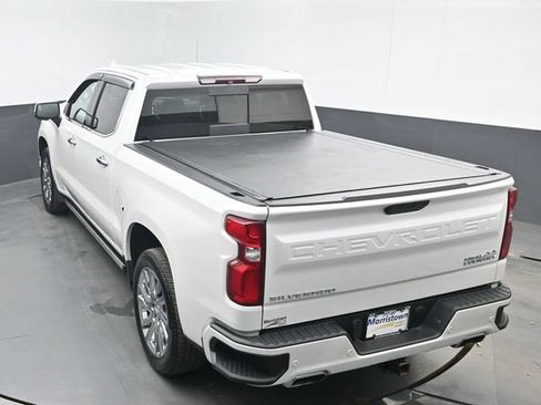 Used 2019 Chevrolet Silverado 1500 High Country w/ High Country Premium Package AWD/4WD image 38