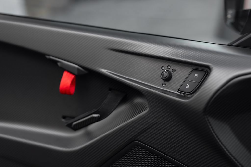 Used 2023 Lamborghini Huracan STO RWD image 47