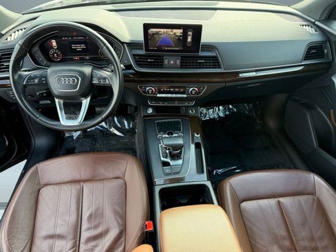 Used 2018 Audi Q5 2.0T Premium Plus w/ Premium Plus Package image 16