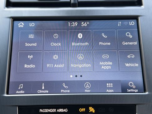 Used 2020 Lincoln MKZ Reserve w/ Luxury Package FWD image 13