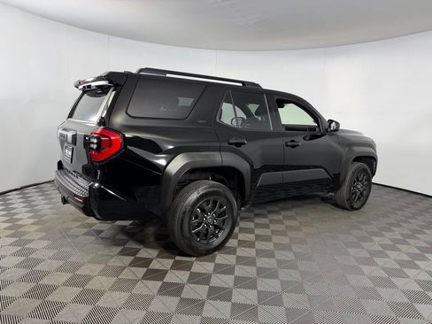 Used 2025 Toyota 4Runner SR5 image 6