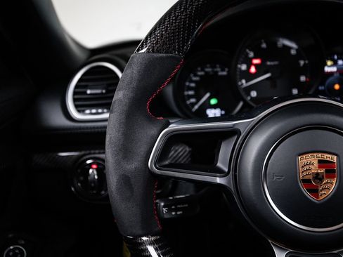 Certified 2022 Porsche 718 Boxster Spyder RWD image 17