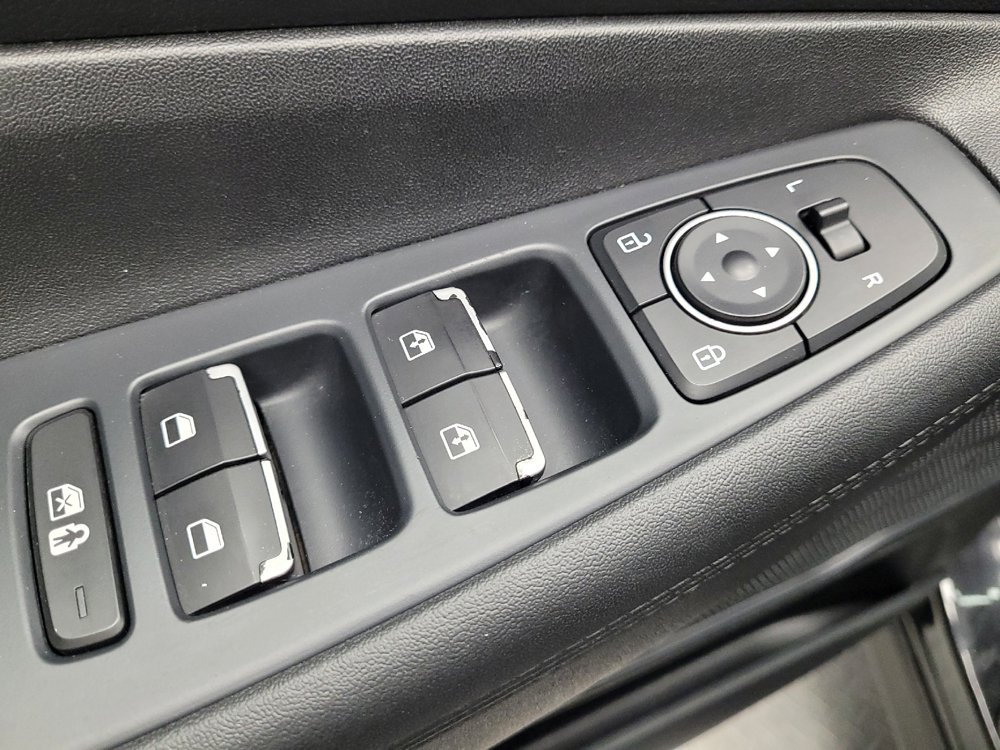 Used 2022 Hyundai Santa Fe SEL w/ Convenience Package FWD image 27