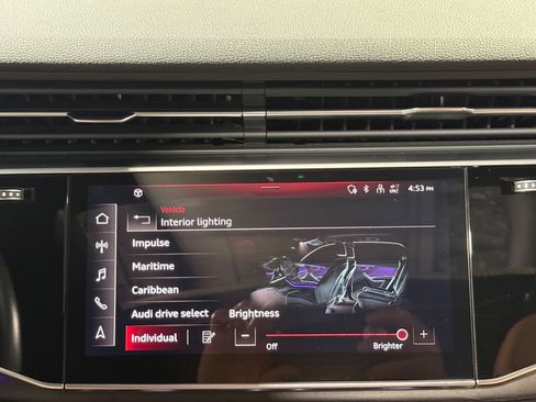 Used 2021 Audi Q8 Premium Plus w/ Premium Plus Package AWD/4WD image 34