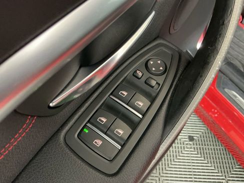 Used 2018 BMW 330i Sedan w/ Shadow Sport Edition RWD image 22