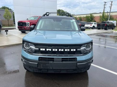 Used 2022 Ford Bronco Sport Outer Banks w/ Tech Package AWD/4WD image 2