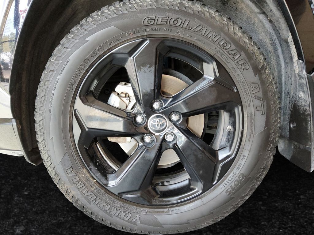 Used 2019 Toyota RAV4 XSE w/ XSE Weather Package AWD/4WD image 26