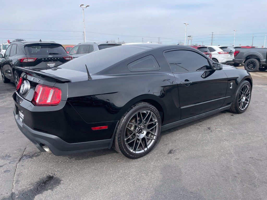 Used 2012 Ford Mustang Shelby GT500 w/ SVT Performance Pkg RWD image 4