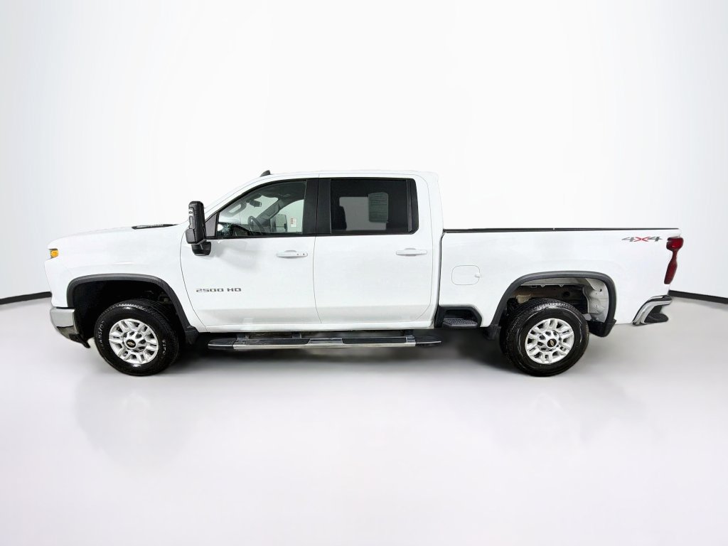 Used 2025 Chevrolet Silverado 2500 LT w/ Convenience Package AWD/4WD image 8