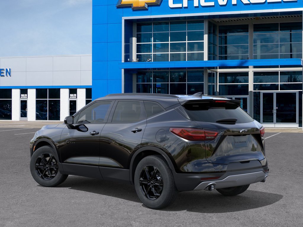 New 2026 Chevrolet Blazer LT w/ Midnight/Sport Edition AWD/4WD image 3