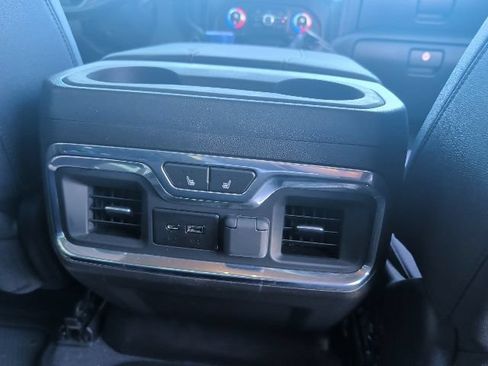 Used 2023 GMC Sierra 2500 AT4 w/ AT4 Premium Plus Package AWD/4WD image 13