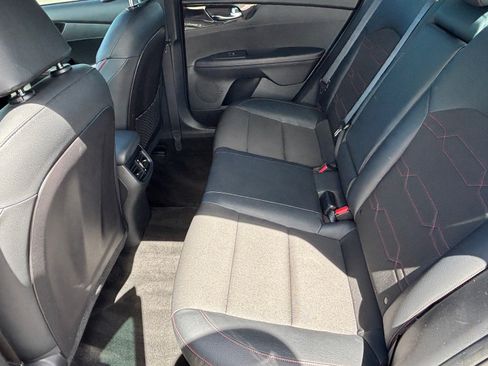 Certified 2021 Kia Forte GT FWD image 29