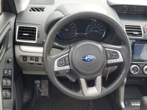 Used 2018 Subaru Forester 2.5i Premium image 8