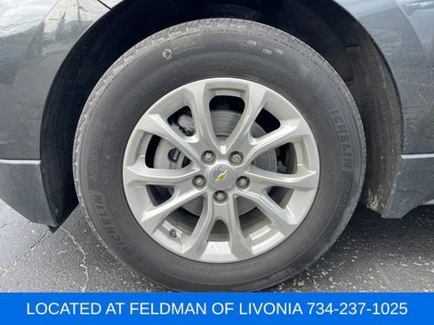 Certified 2020 Chevrolet Equinox LS w/ LS Convenience Package FWD image 4
