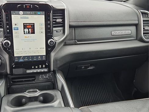 Used 2022 RAM 1500 Laramie image 19